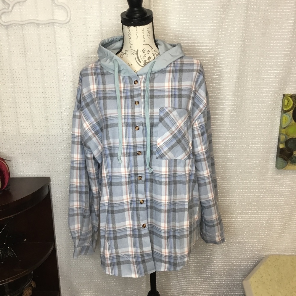 Plaid Hooded Button Front Long Sleeve Shirt NWOT